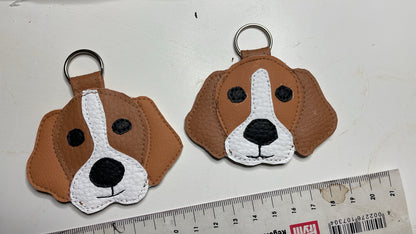 Schlüsselanhänger Taschenbaumler Beagle