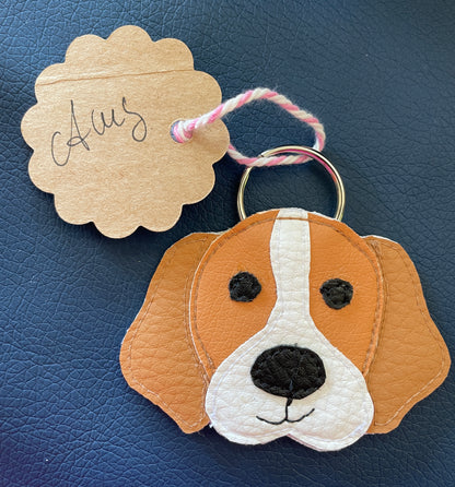 Schlüsselanhänger Taschenbaumler Beagle