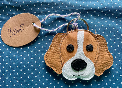 Schlüsselanhänger Taschenbaumler Beagle