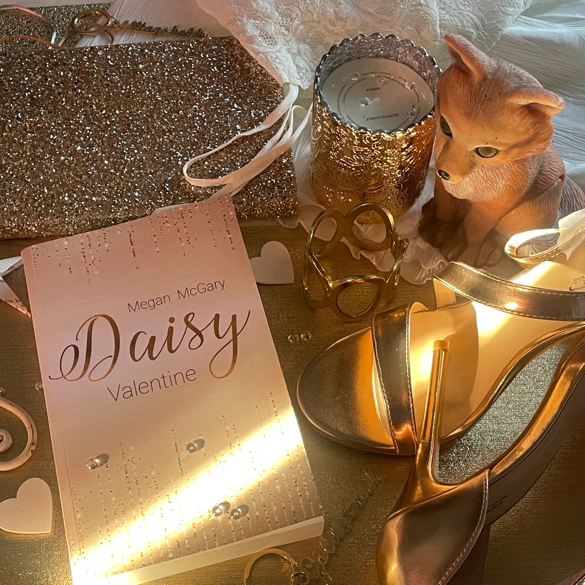 BUCH Daisy Valentine 1. Auflage CHARITYAKTION  &  Goodies