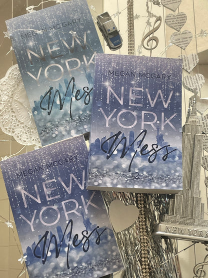 BUCHBOX "New York Mess" alle 4 Bände mit Goodies